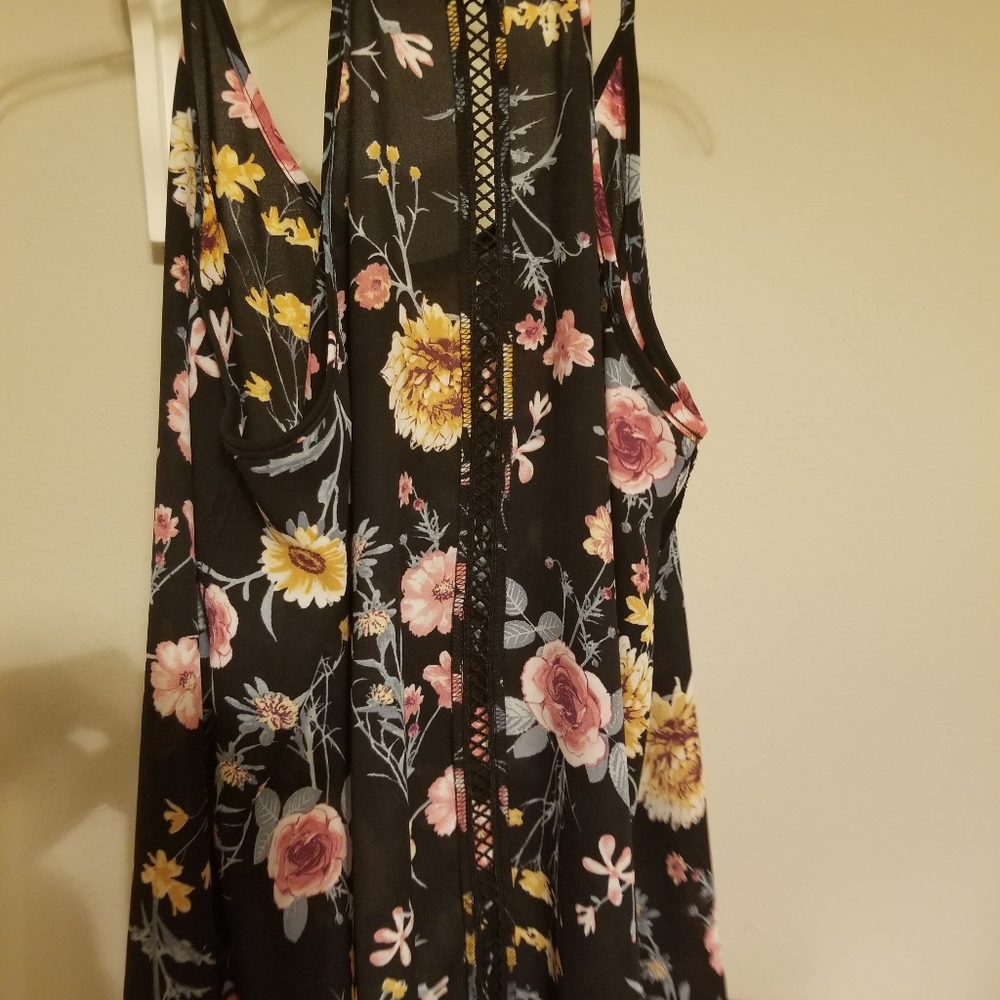 Floral romantic blouse - Picture 3 of 4